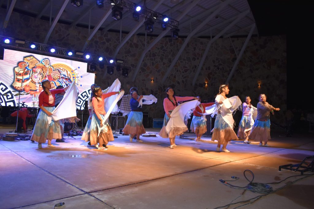 cuerpos de danzas- festival del huancar
