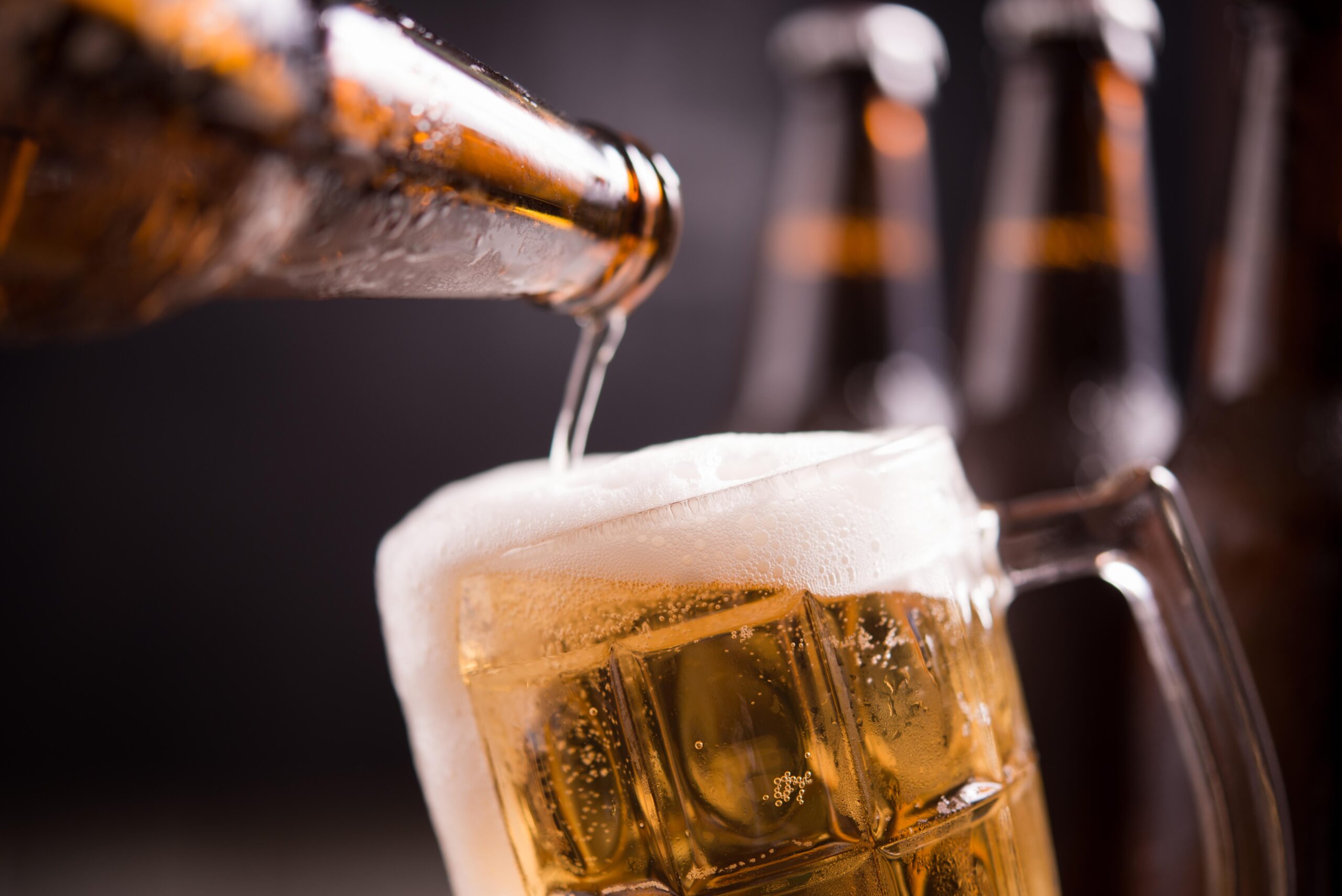La multa por vender bebidas alcohólicas a menores de edad es superior a los 2 millones de pesos en Jujuy