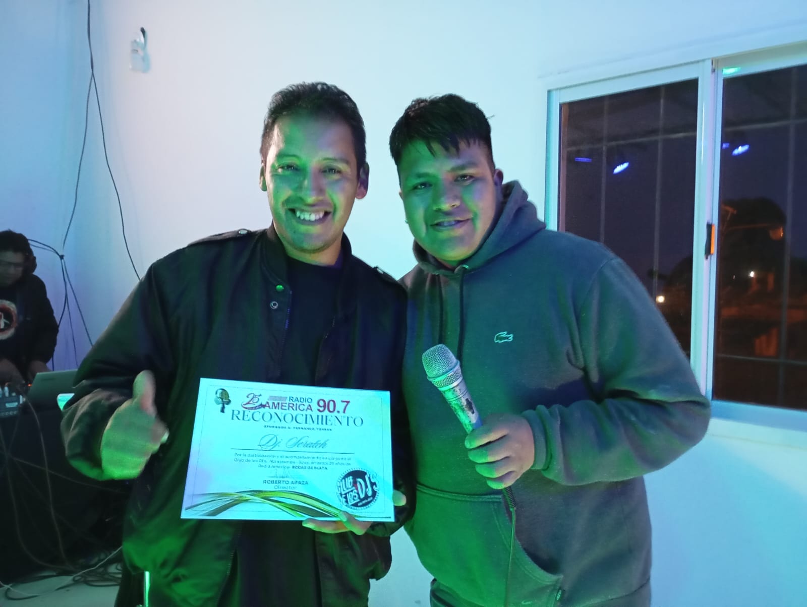 los dj